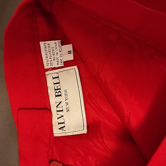 Women's Alvin Bell Red Pencil skirt - Picture 2 of 3